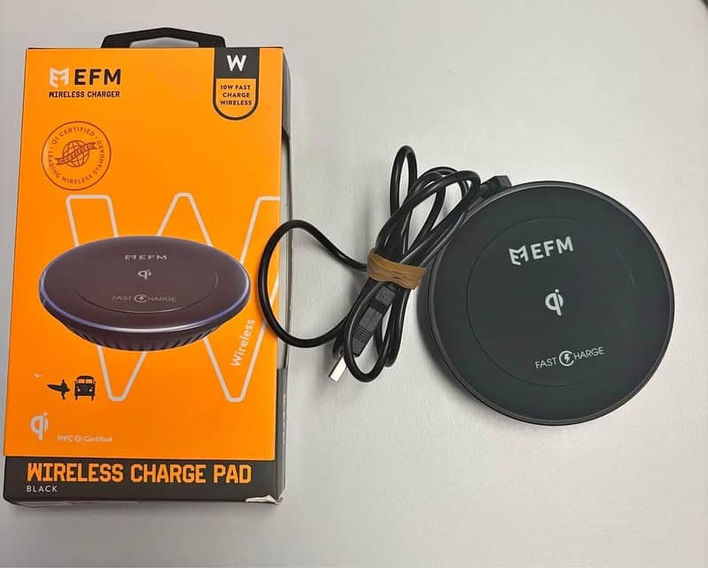 EFM EFWPPUL900BLA Wireless Charger Pad 0