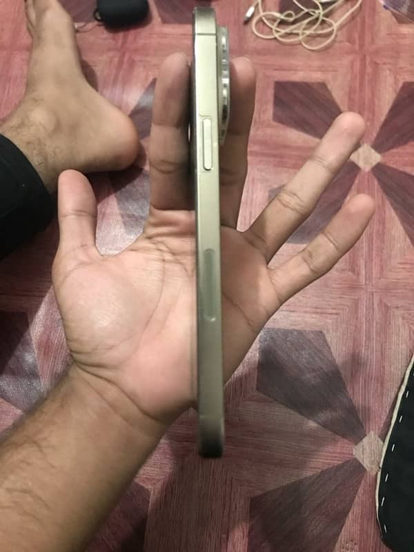 Iphone 14 pro max 128 gb JV LLA model Gold colour 10