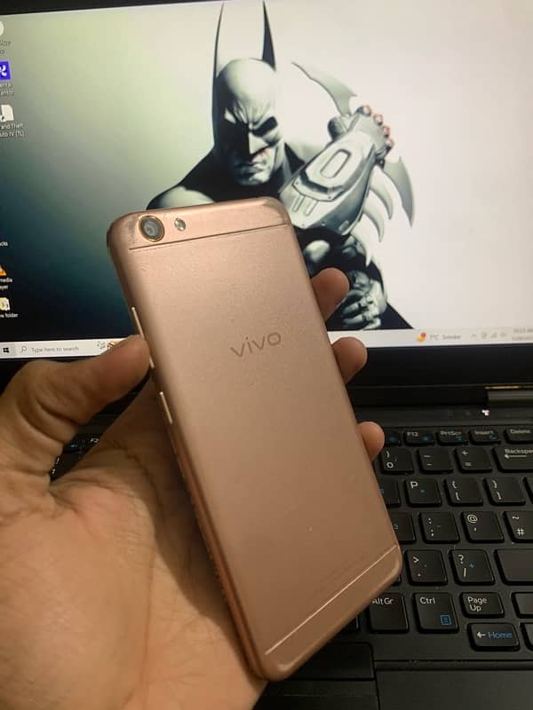 Vivo Y66 4