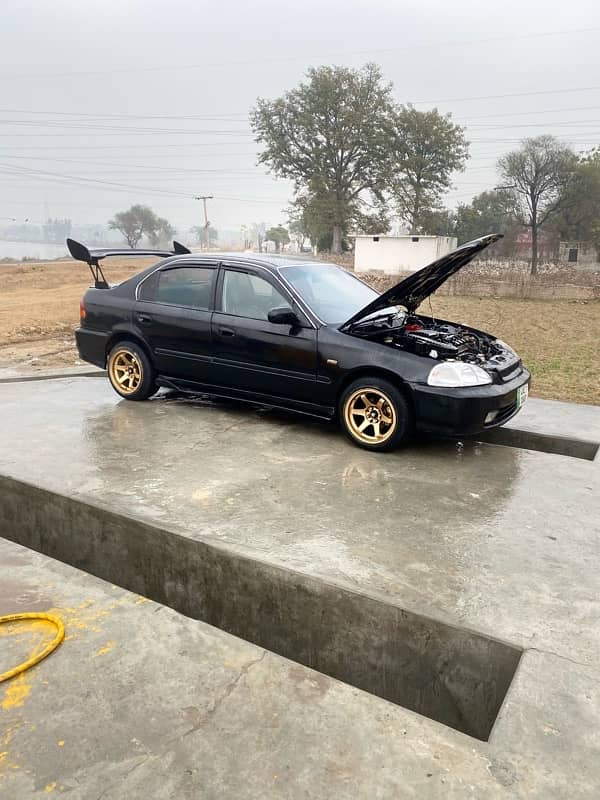 Honda Civic EXi 1997 3