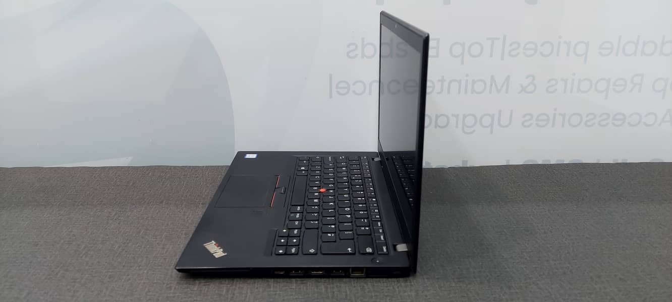 Lenovo ThinkPad T470s  Core i5 7th Gen 8 Gb Ram 256 ssd 0