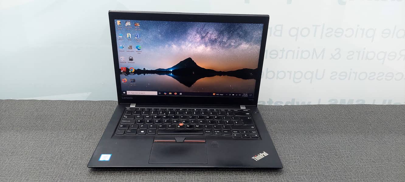 Lenovo ThinkPad T470s  Core i5 7th Gen 8 Gb Ram 256 ssd 3