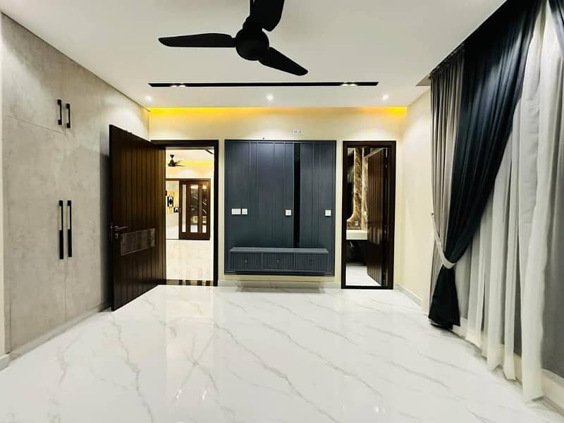 10 Marla Beautifully Designed Modern House For Rent In DHA Phase 8 Price Negotiable 9