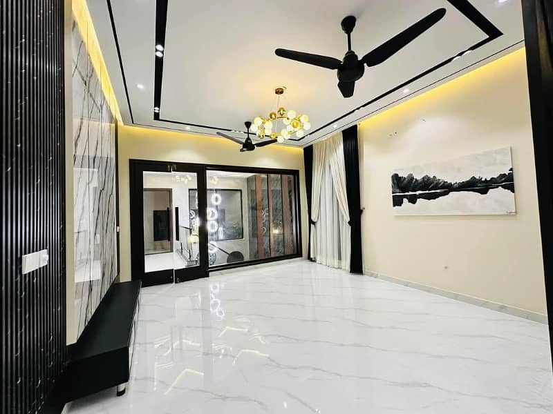 10 Marla Beautifully Designed Modern House For Rent In DHA Phase 8 Price Negotiable 17