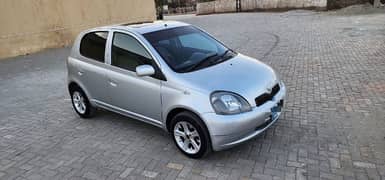 Toyota Vitz 1999/2004 sunroof full option,abs brake