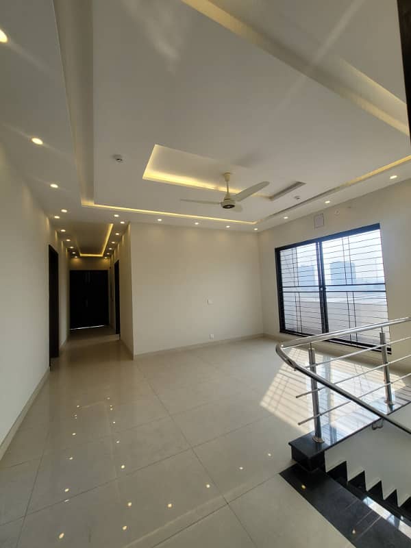 1 Kanal Beautifully Designed Modern House Upper Portion for Rent in DHA Phase 8 2