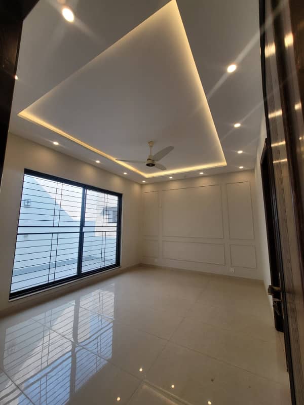 1 Kanal Beautifully Designed Modern House Upper Portion for Rent in DHA Phase 8 6