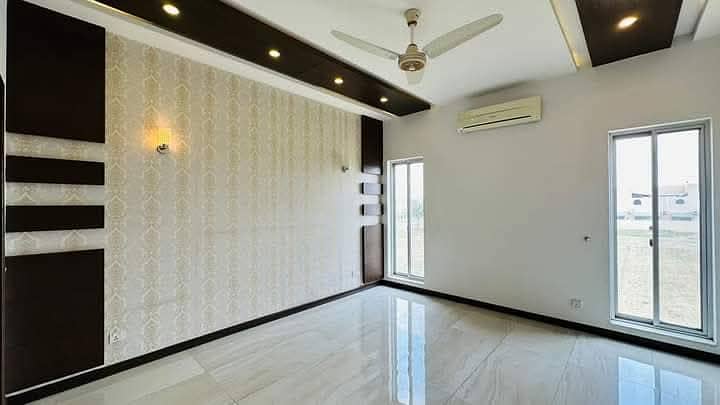 1 Kanal Beautifully Designed Modern Upper Portion for Rent in DHA Phase 8 Price Negotiable 7