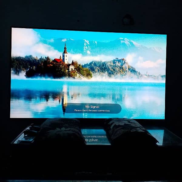 LG C7 65 inch OLED TV 2