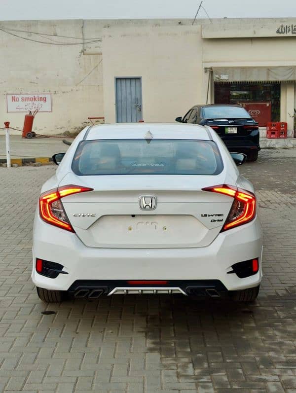 Honda Civic Oriel 2019 5