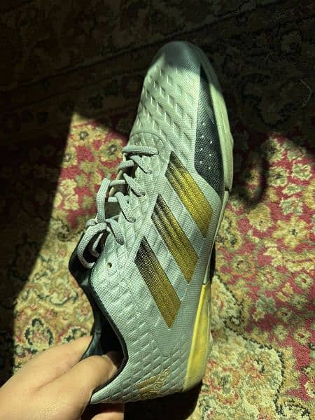 adidas football shoes/just like brand new 2