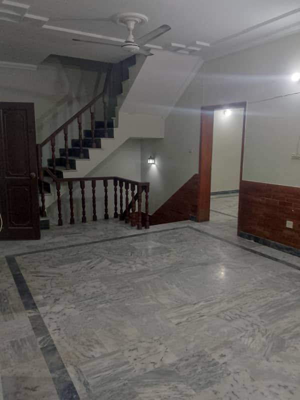 Beautiful upper portion available for small family size 30+60 pindi face 50 feet street water boring 4