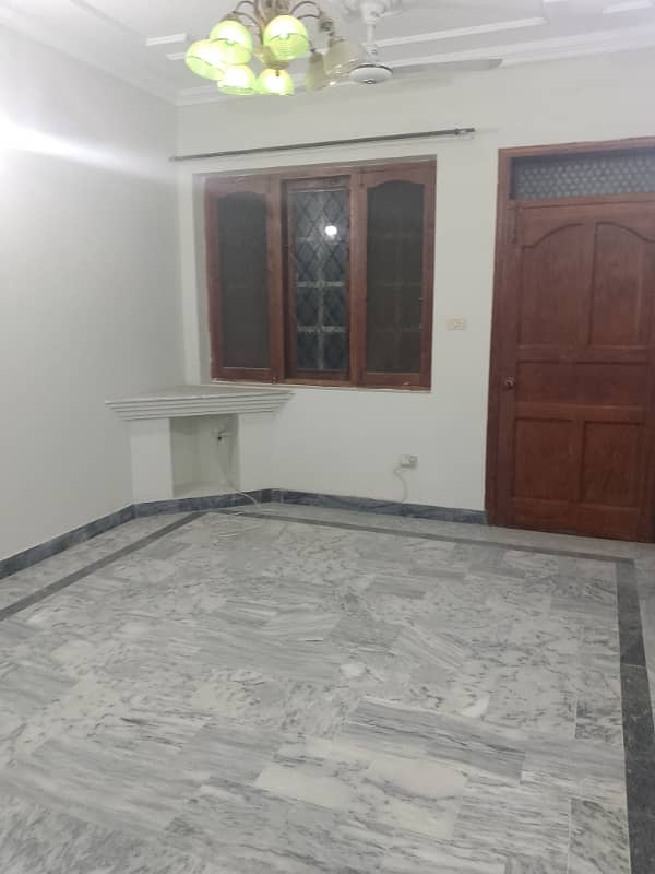 Beautiful upper portion available for small family size 30+60 pindi face 50 feet street water boring 8