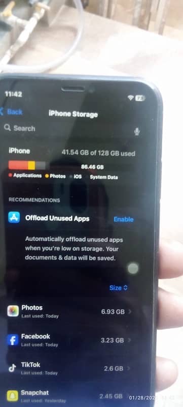 iphone11 128gb Exchange possible non pta factory unlock 1