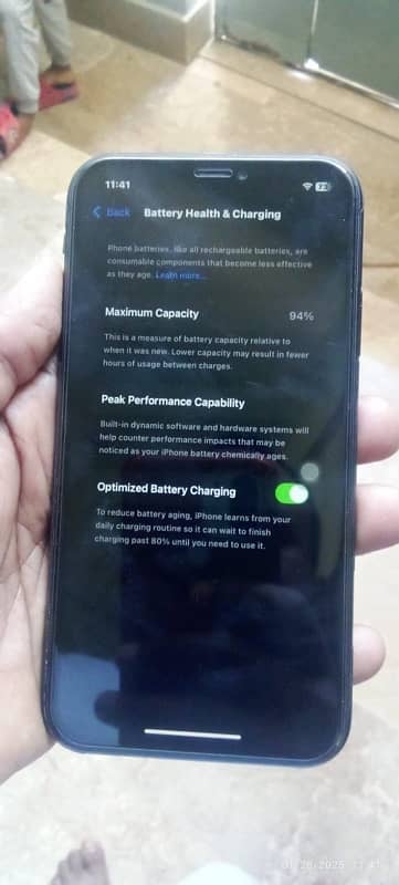 iphone11 128gb Exchange possible non pta factory unlock 2