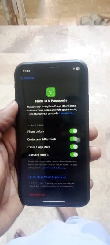 iphone11 128gb Exchange possible non pta factory unlock 3