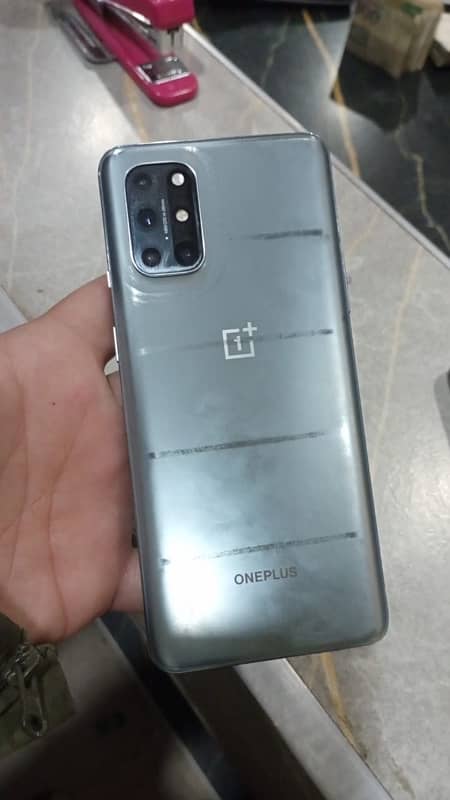 one plus 8T 1