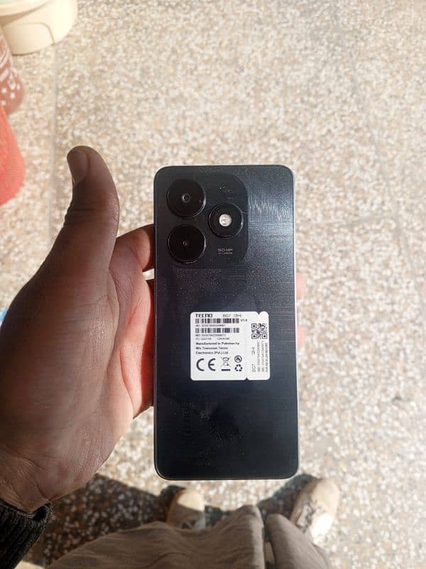 Tecno spark 20c, Six month used 4+4/128 2