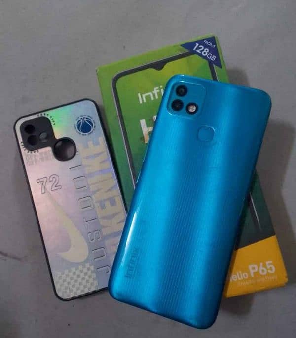 Infinix hot 10 i 4/128 with box seald set ha 6000 mAh big bettrey 1