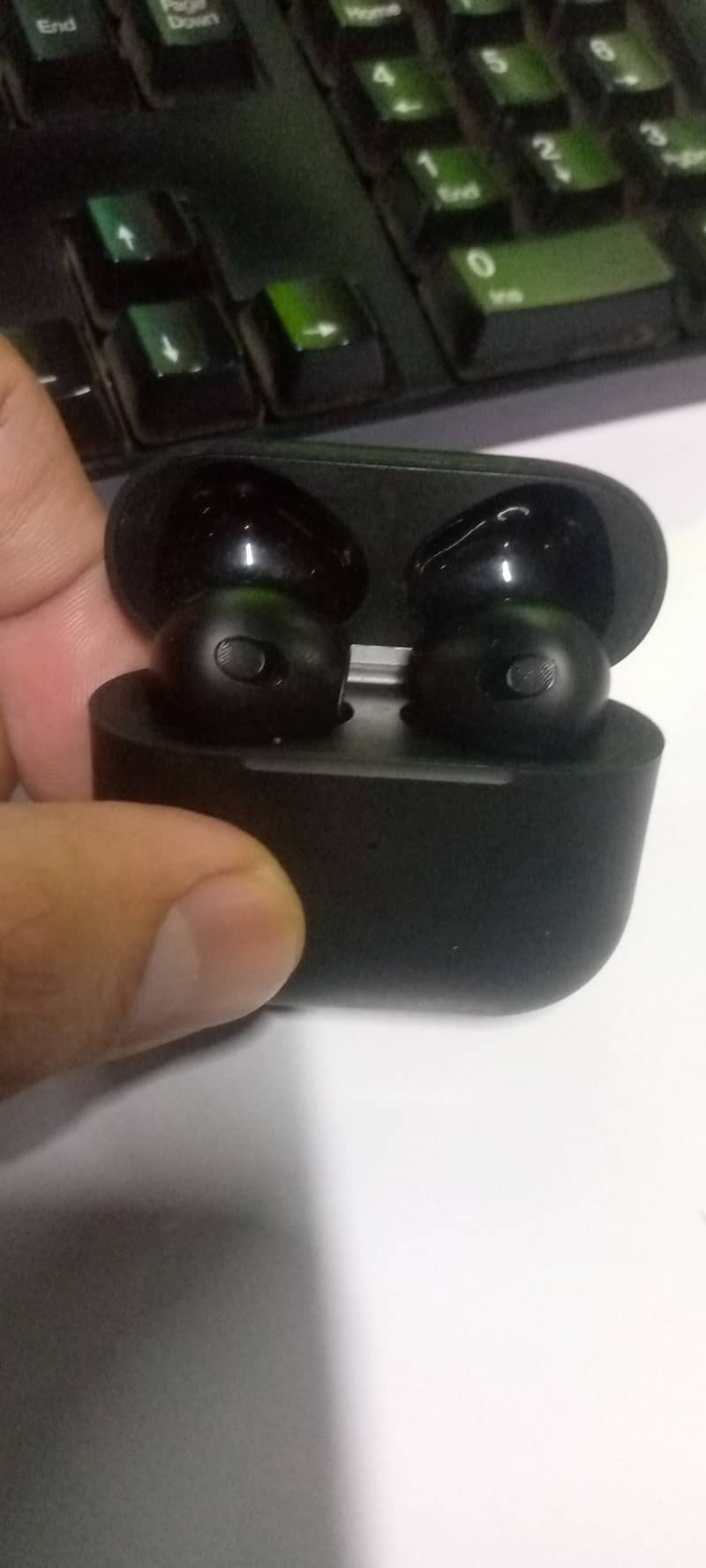 Airpods 2 0