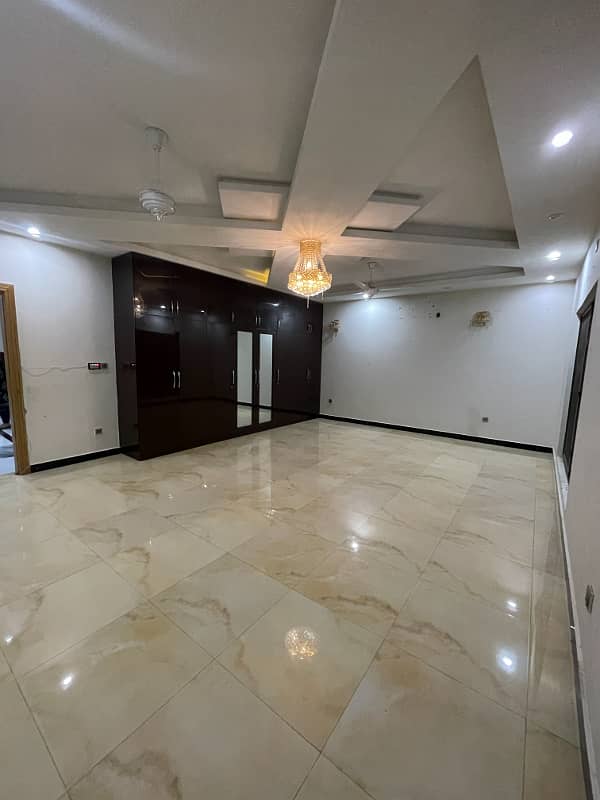 1 Kanal Upper Portion For Rent D12 Beautiful Renovation 03313300393 7