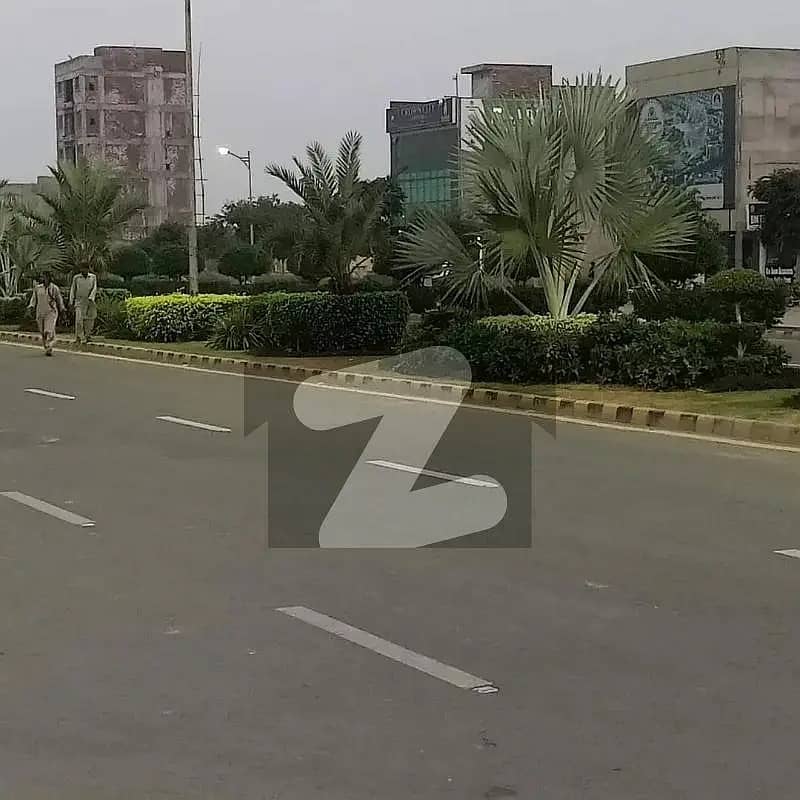 20- MARLA ONGROUND PLOT READY TO CONSTRUCTION ON GOOD LOCATION FOR SALE IN NEW LAHORE CITY 17