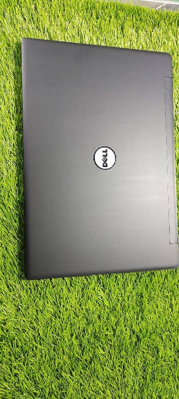 Dell Latitude 7370 9