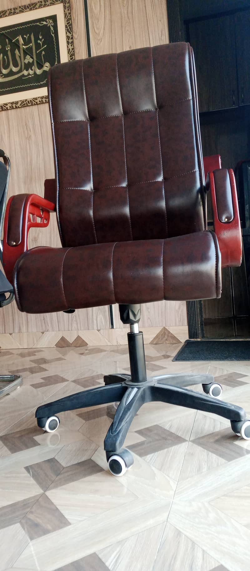 Executive Chairs Brand New 1