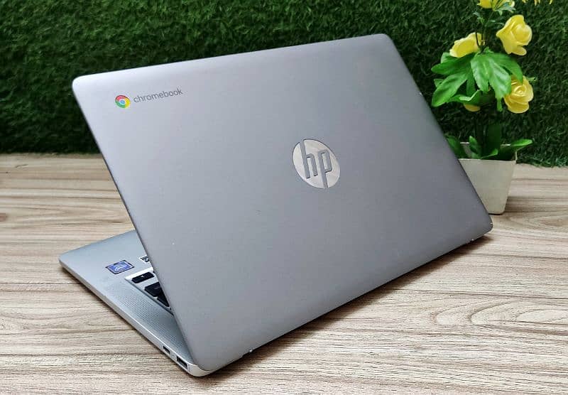 HP Chromebook 14a 4/64 2022 model 4