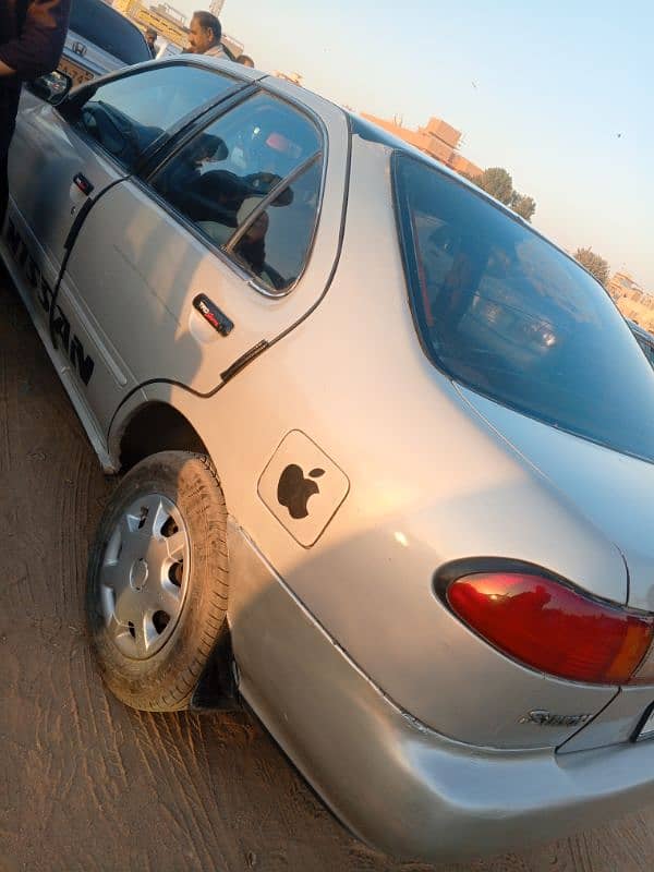 Nissan Sunny 1997 4