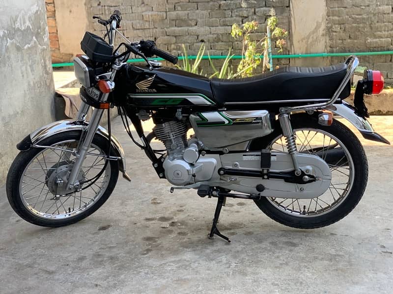 Honda 125 Self Start 1