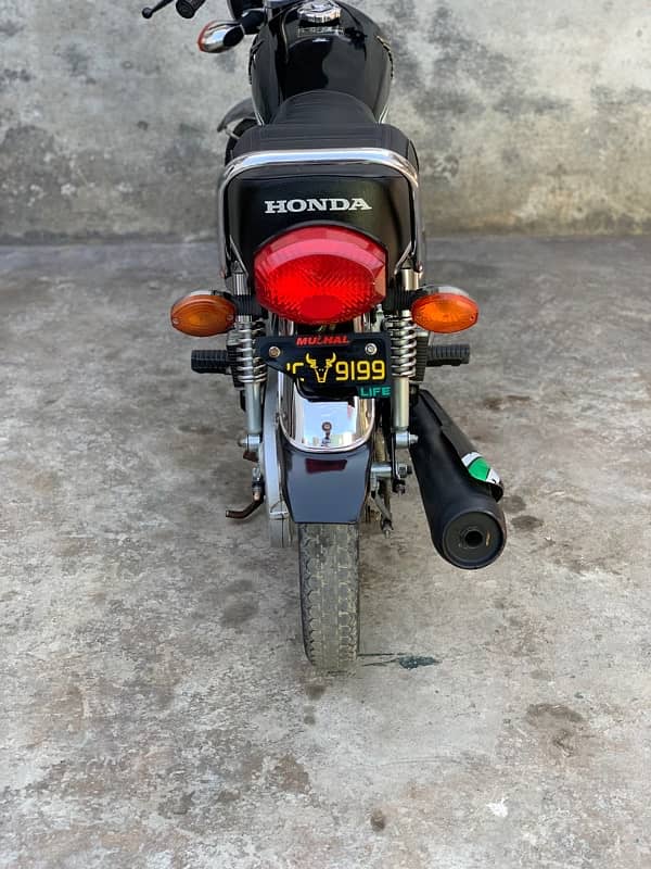 Honda 125 Self Start 2