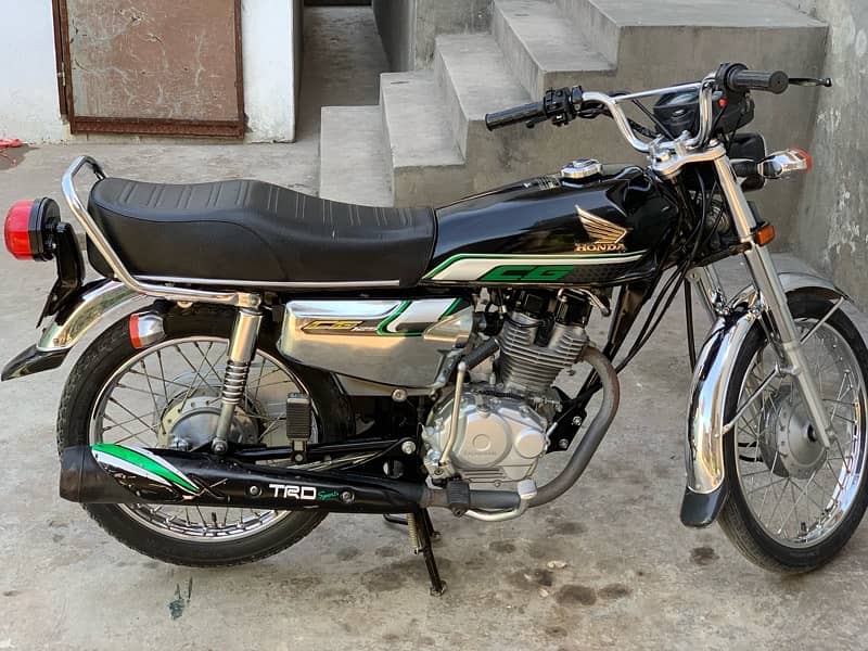 Honda 125 Self Start 3