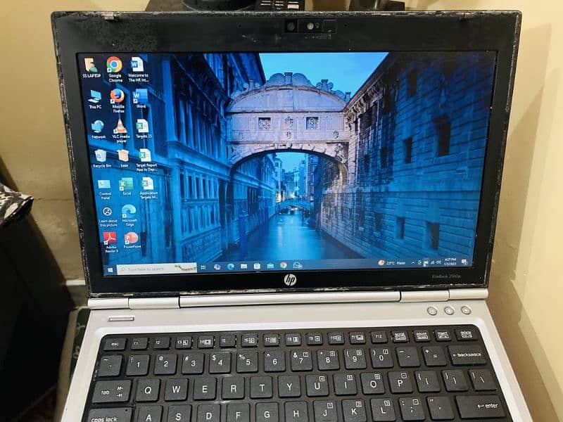 HP laptop Core i5 0