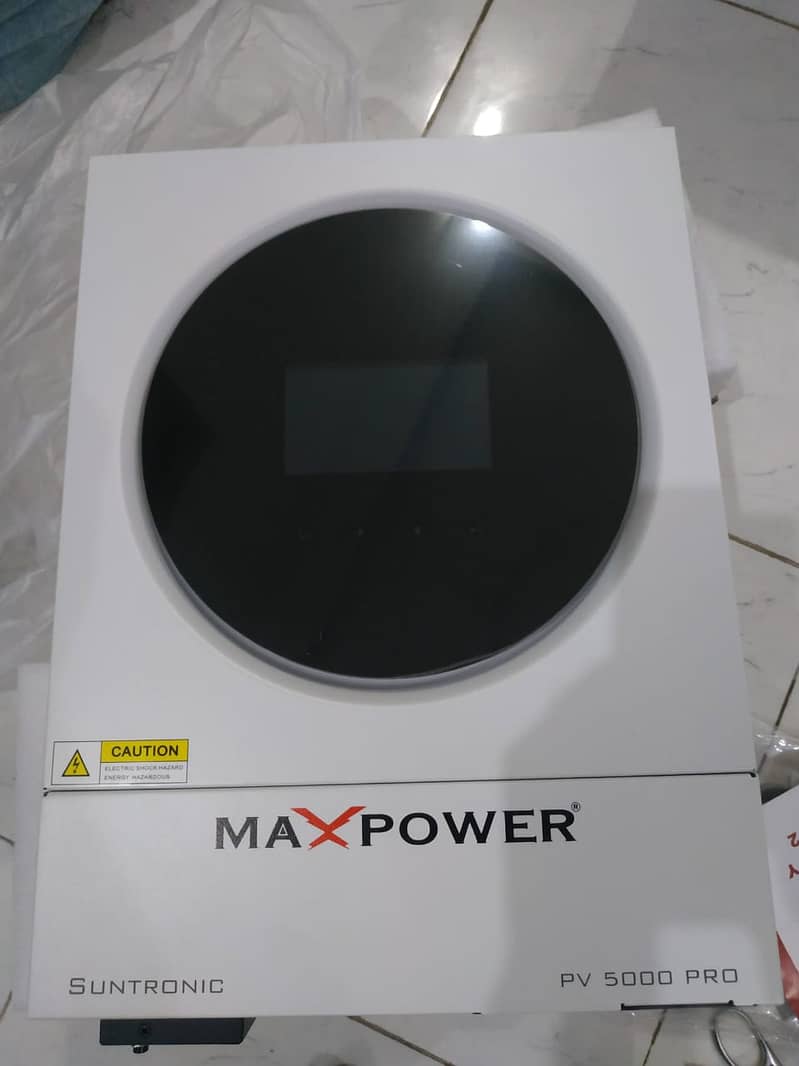 Unused Maxpower Suntronic 4kw Latest Solar Inverter with1 year waranty 2