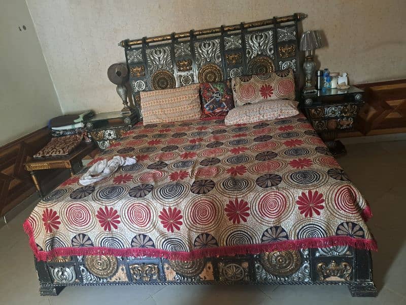 bed set with dresing and two sid tables 0