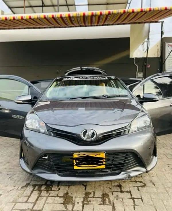 Toyota Vitz 2015 0