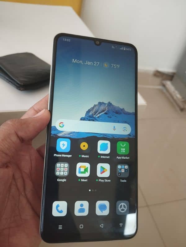 Realme C63 5