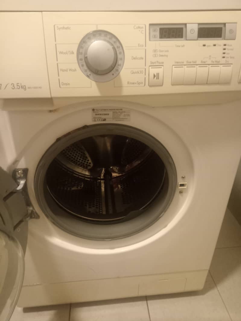 Lg front load with dryer fully automatic Washing machine in excellent 5