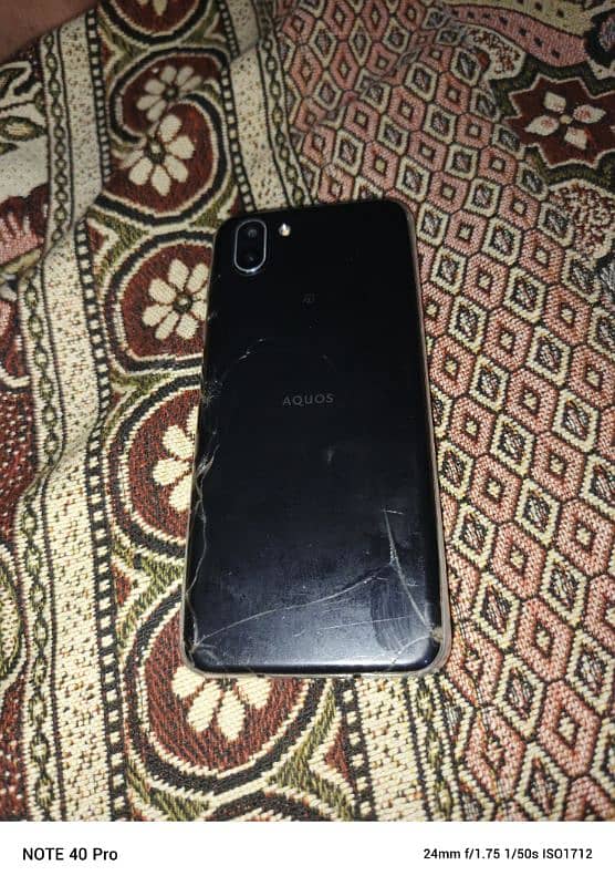 AQUOS R2 | Minor Back Glass cracked 1