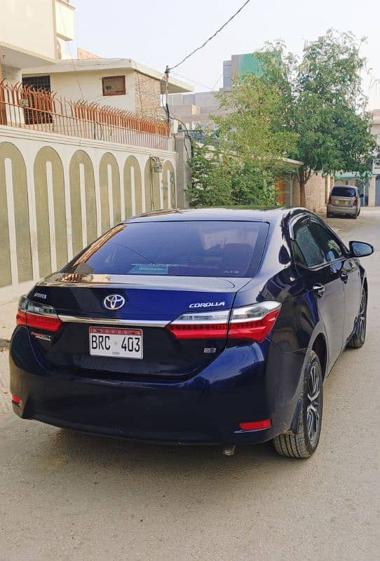 Toyota Corolla GLI Auto 2019, 100 % genuine condition 1