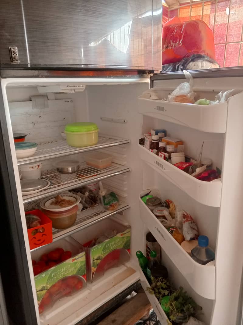 Dawlance fridge 1