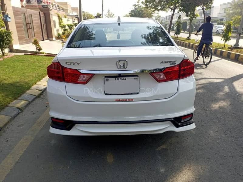 Honda City Aspire 1.5 CVT 3