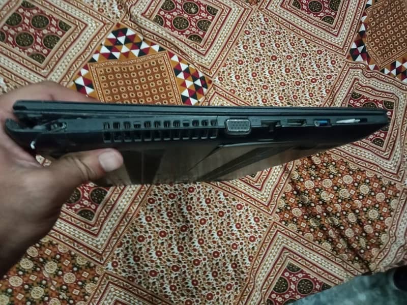 Lenovo Laptop 1