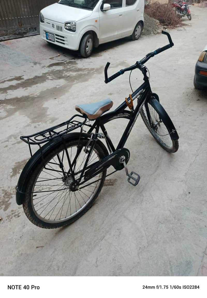 A Used bicycle (Ph: No. 03215743043) 3