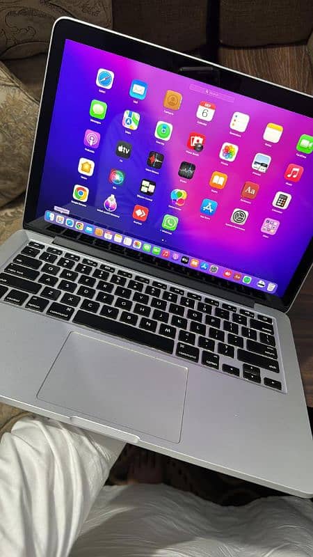 Macbook pro 2016 Dual-Core Intel Core i5 0