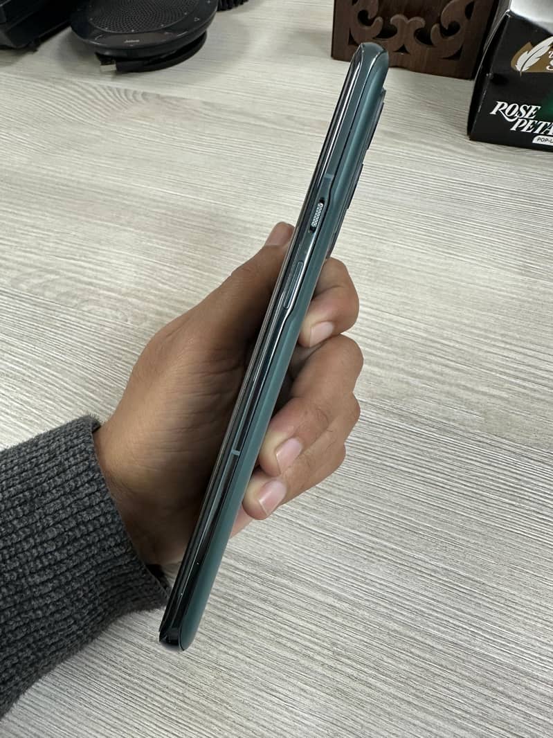 One Plus 9 Pro 10