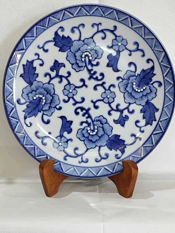 Blue & White Collectables 11