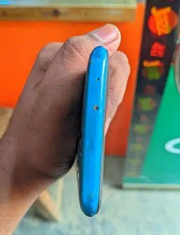 Redmi 9 4/64 Green back 8/10 box and charge 2