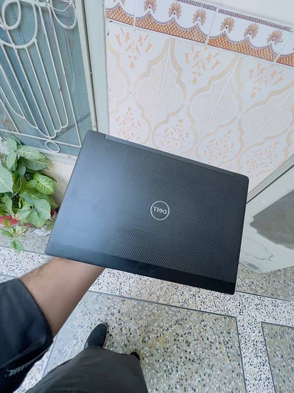 latitude 7390 i5 8th gen 8